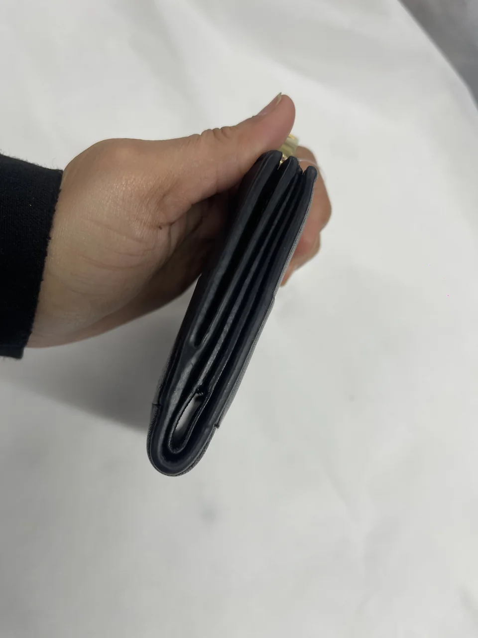 BOTTEGA VENETA BIFOLD WALLET (BLACK) view 5