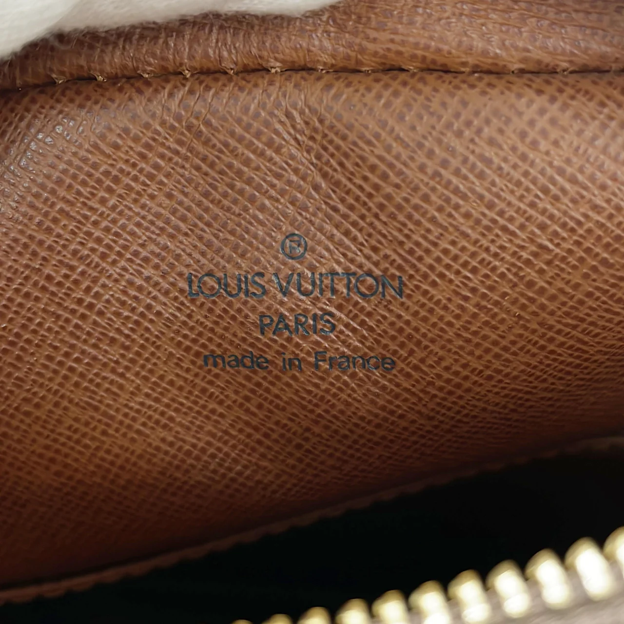 LV MONOGRAM DANUBE hover