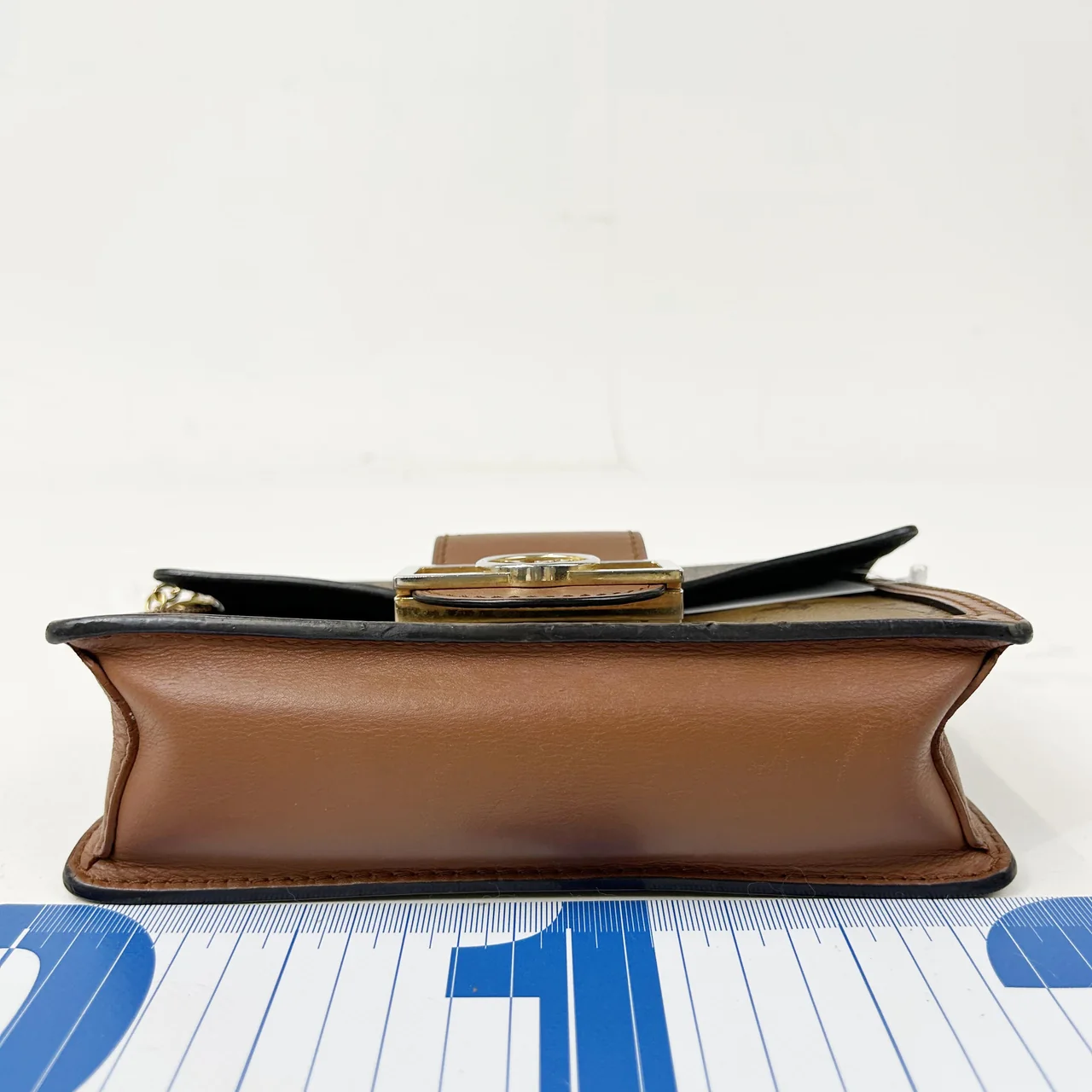 LV MONOGRAM REVERSE PORTEFEUILLE DAUPHINE view 3