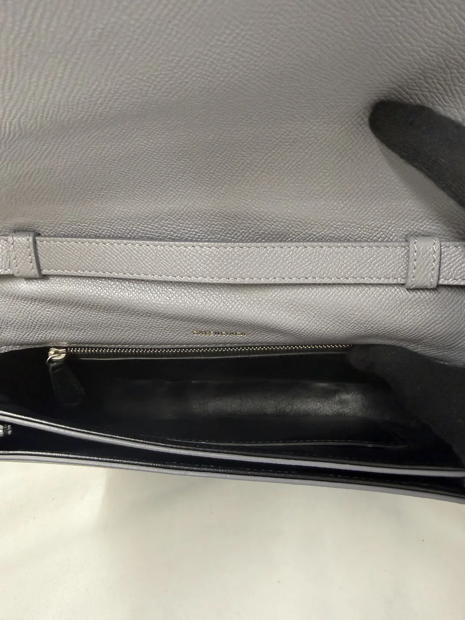 BALENCIAGA SHOULDER BAG view 7