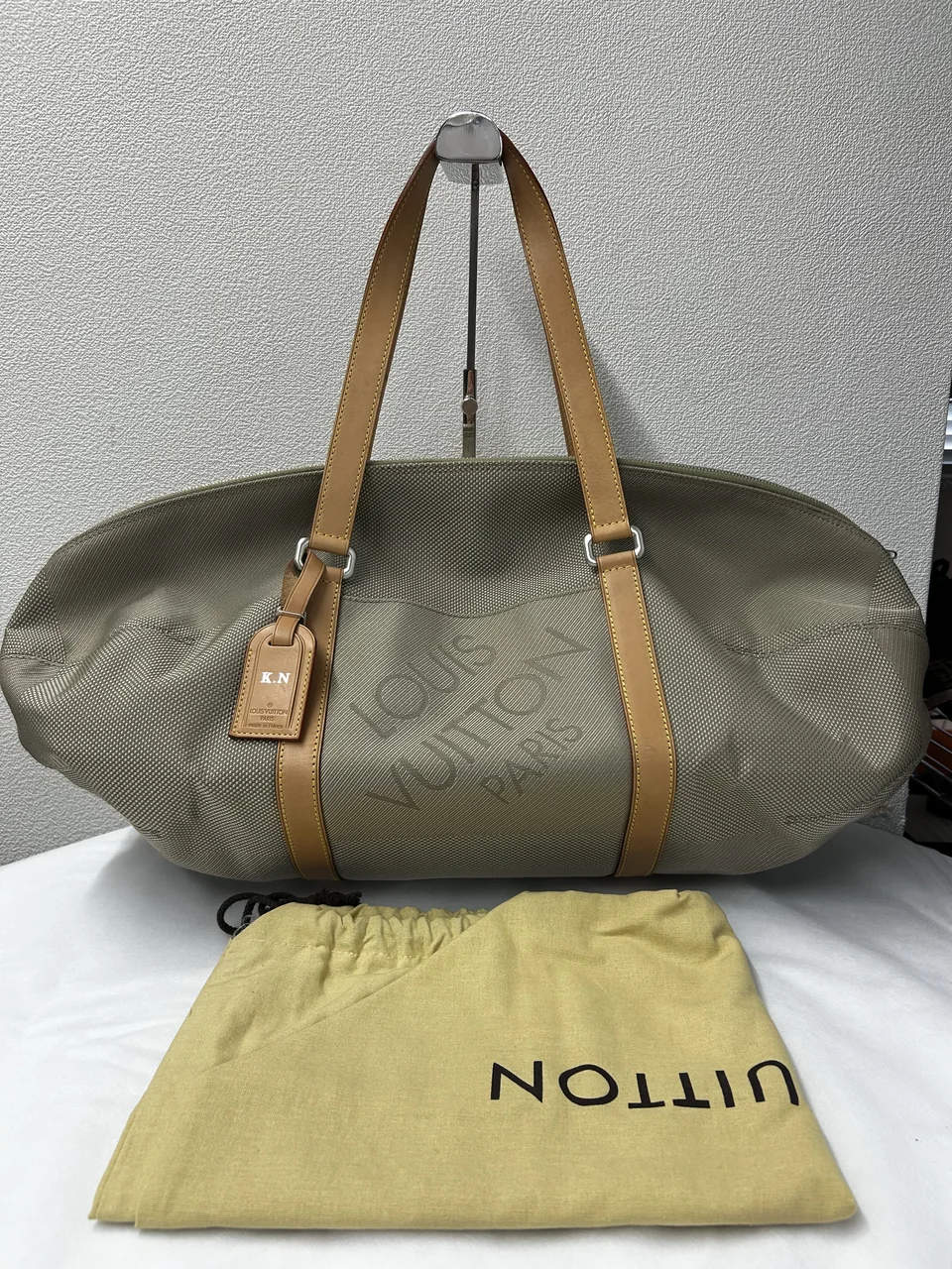 LV DAMIER JEANT ATACAN