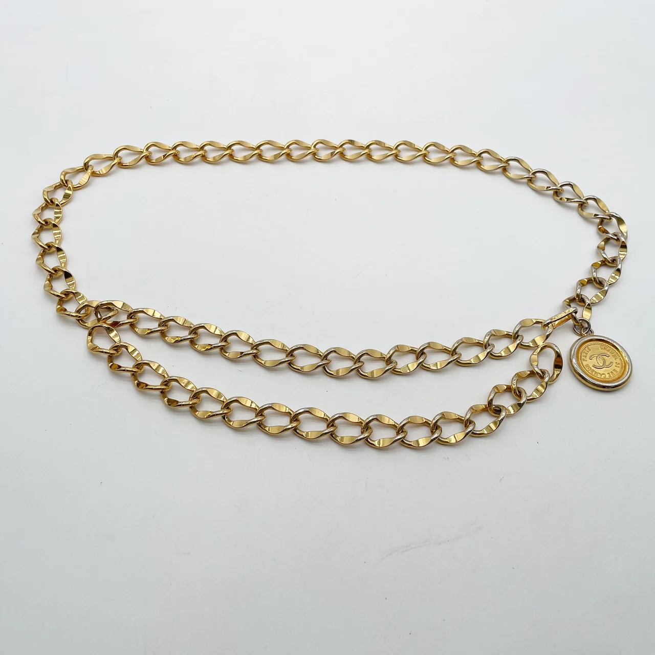 CHANEL COCO MARK CHAIN BELT view 3