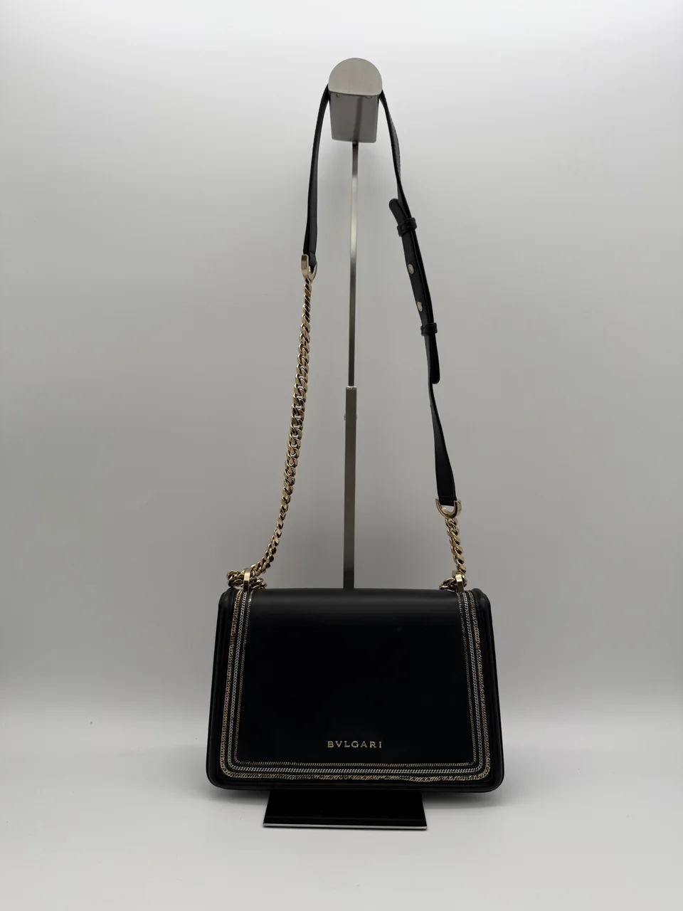 BVLGARI SERPENTI CHAIN SHOULDER BAG (BLACK) view 3