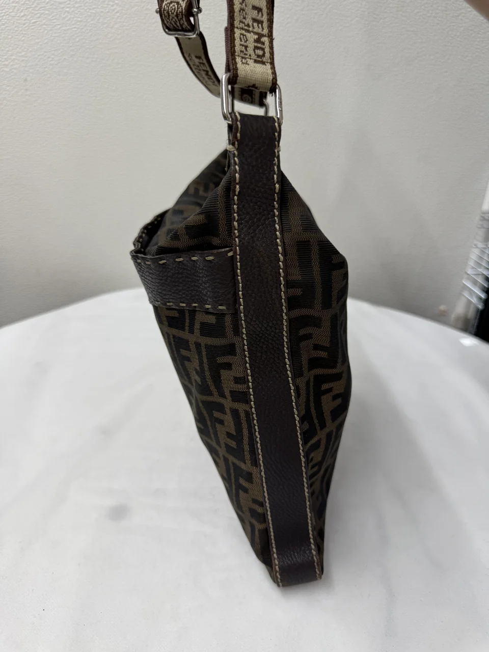 FENDI SHOULDER BAG view 6