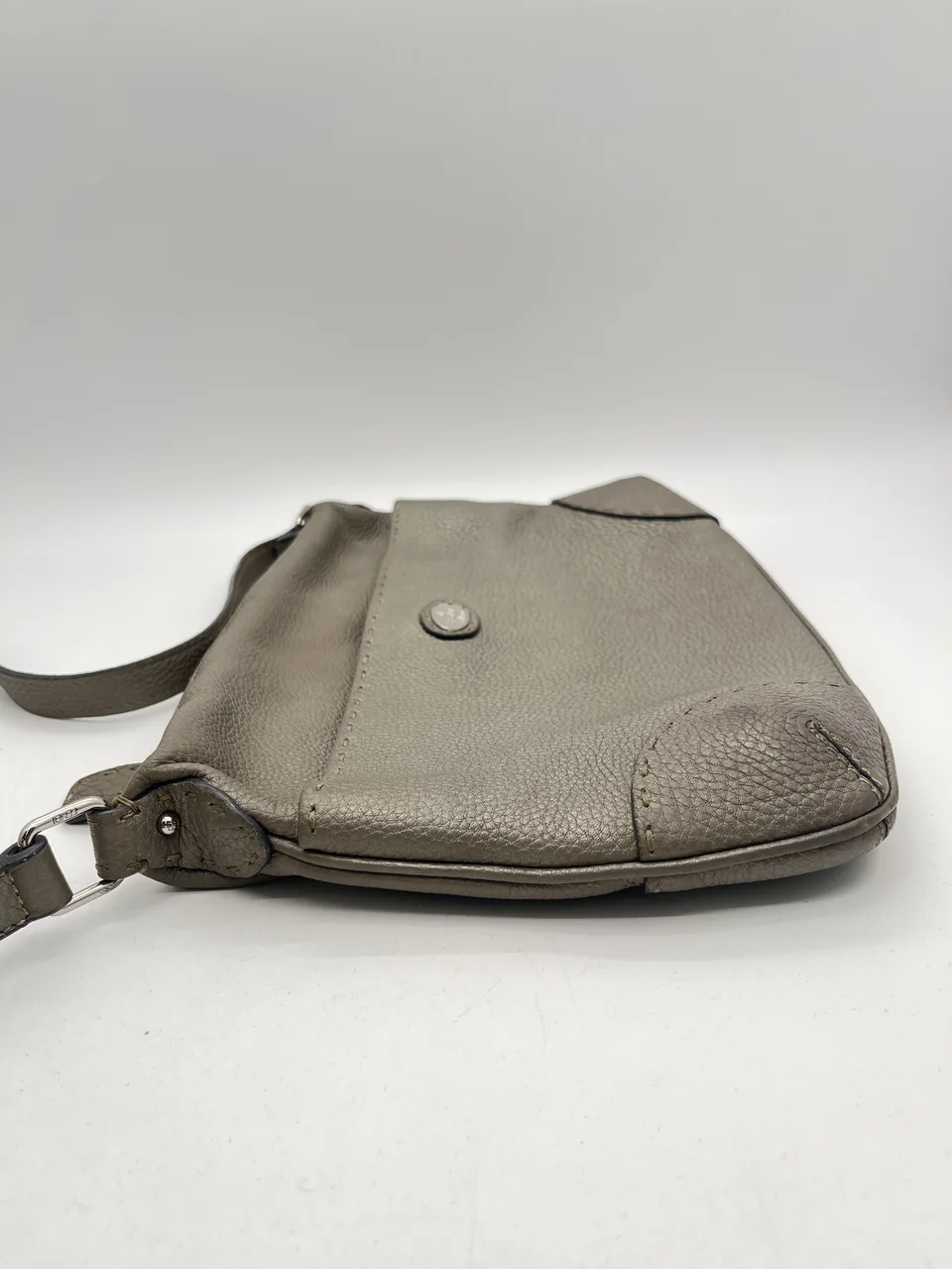 FENDI SHOULDER BAG view 3