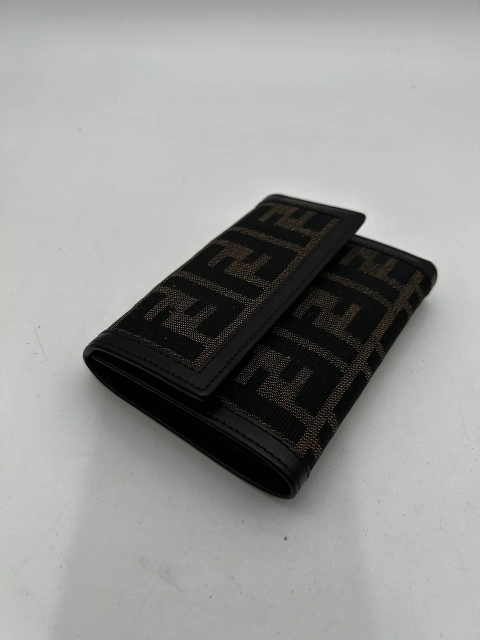 FENDI WALLET (BROWN) view 3