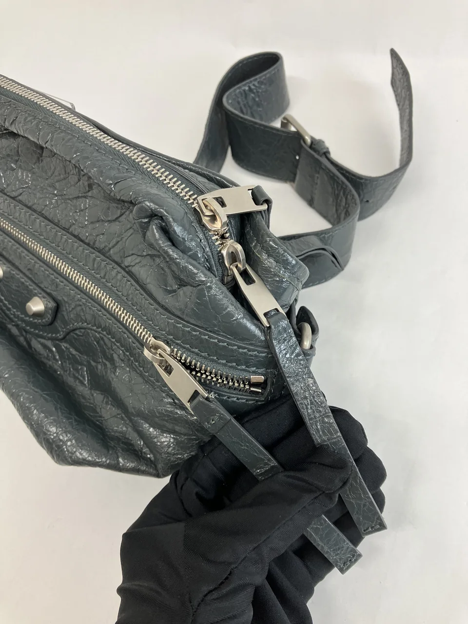 BALENCIAGA LIFT BAG view 6