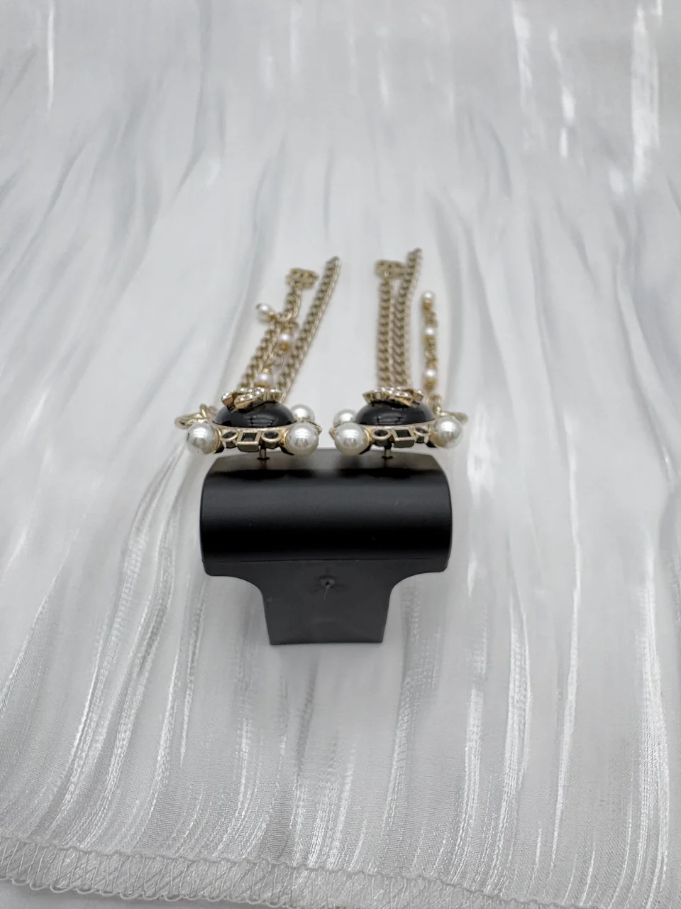 CHANEL COCO MARK EARRINGS view 8