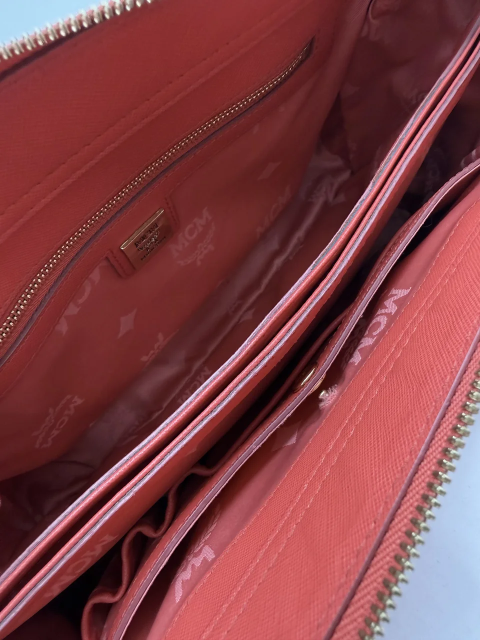 MCM TWO-WAY BAG view 9