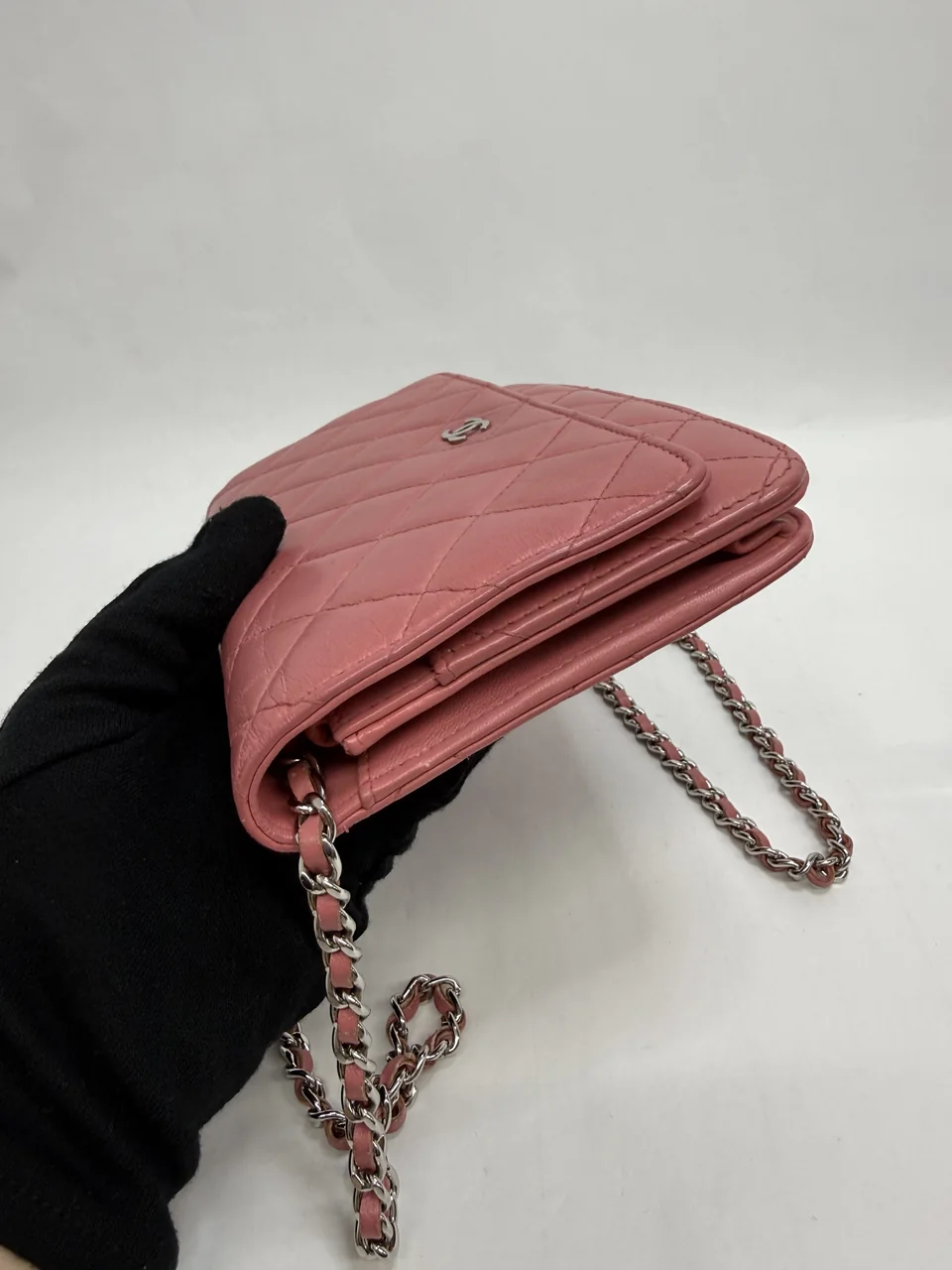 CHANEL LAMB SKIN CHAIN SHOULDER BAG (22 SERIAL CODE) view 5