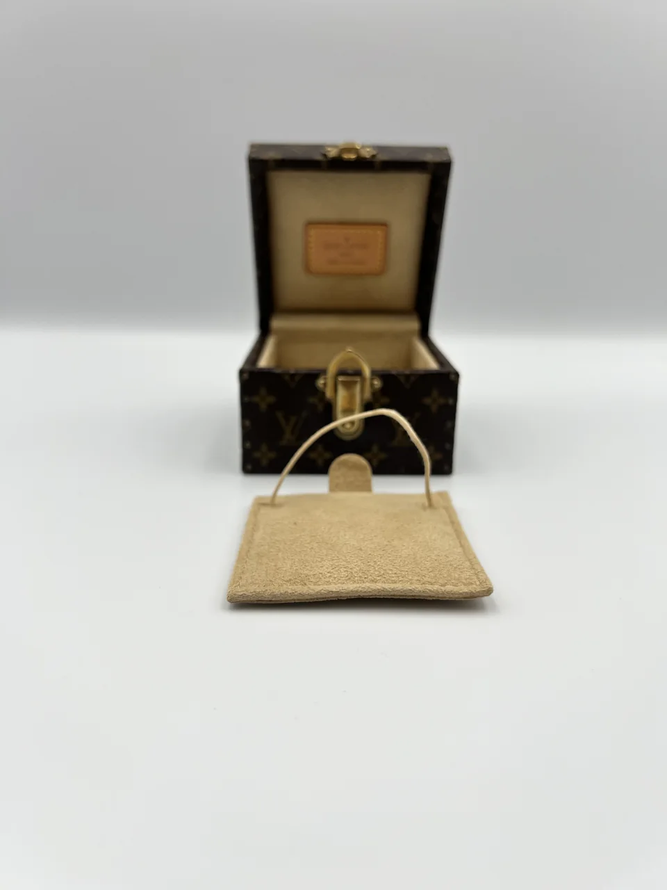 LV MONOGRAM ECLINE DECLARATION view 6
