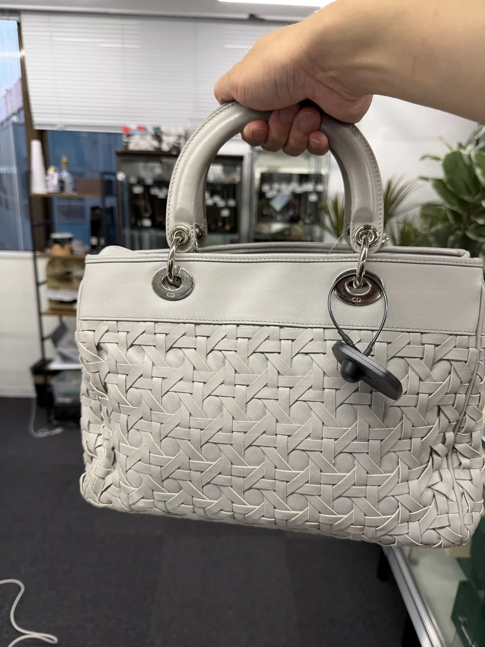 DIOR TWO-WAY HANDBAG (GRAY) view 3
