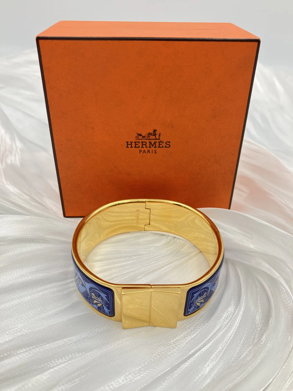 HERMES CLIC CLAC EMAILLE view 3