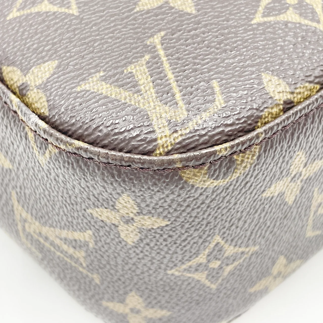 LV MONOGRAM SPONTINI view 5