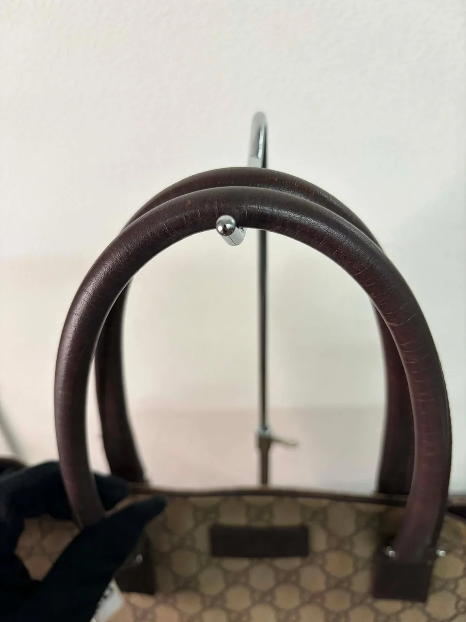 GUCCI GG SUPREME TOTE view 6