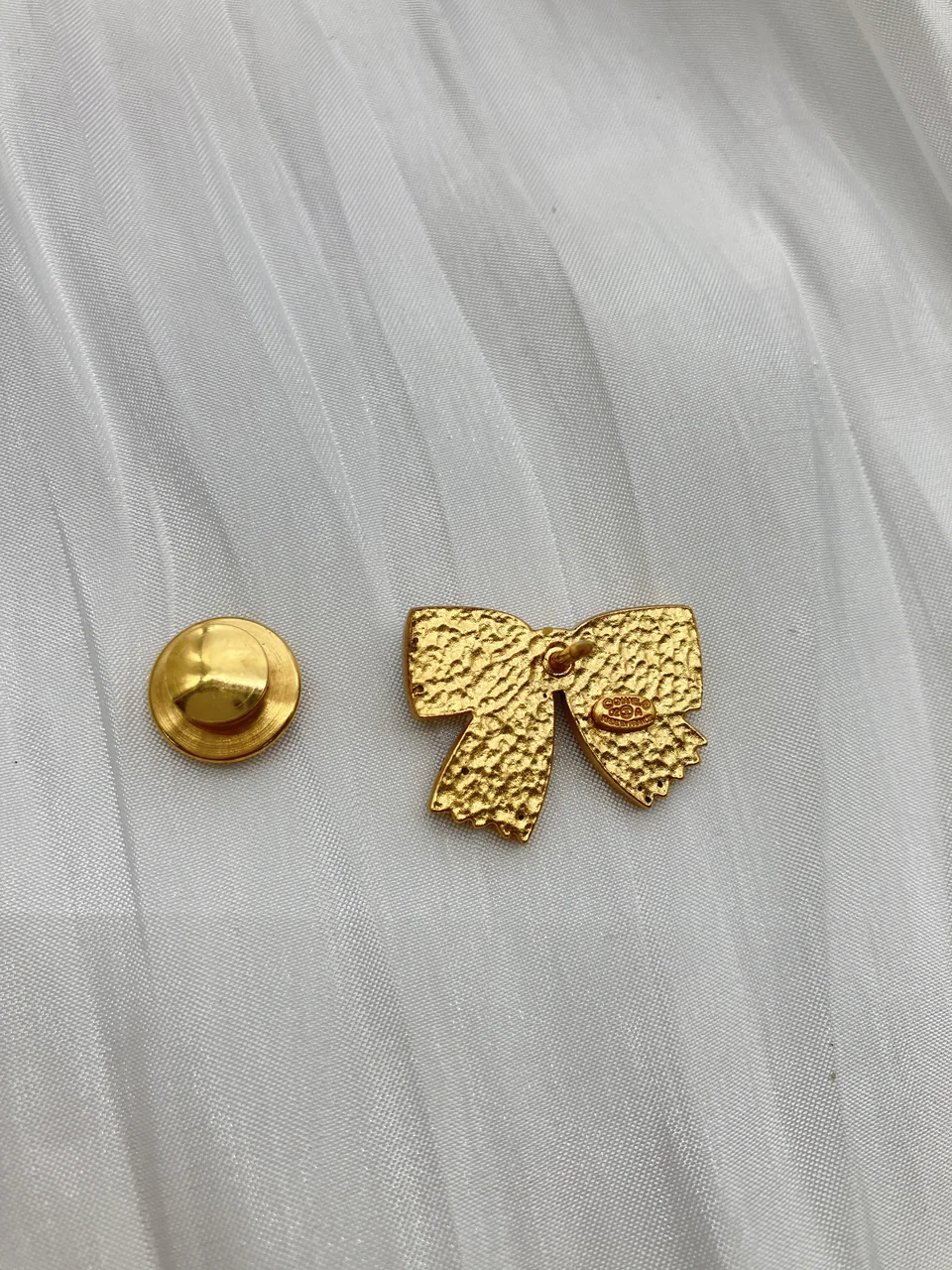 CHANEL RIBBON PIN BROOCH view 3