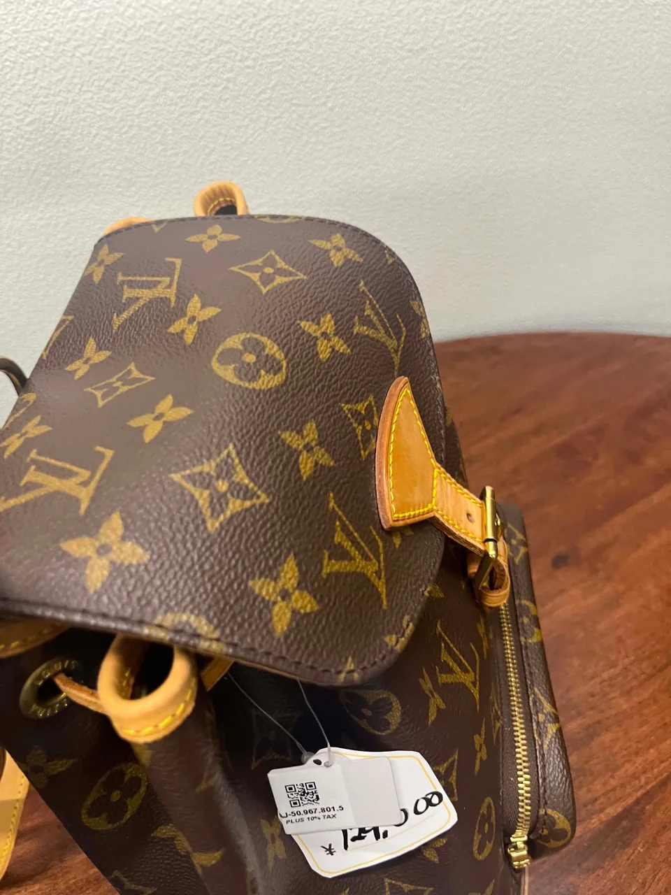 LV MONOGRAM MONTSOURIS MM view 5