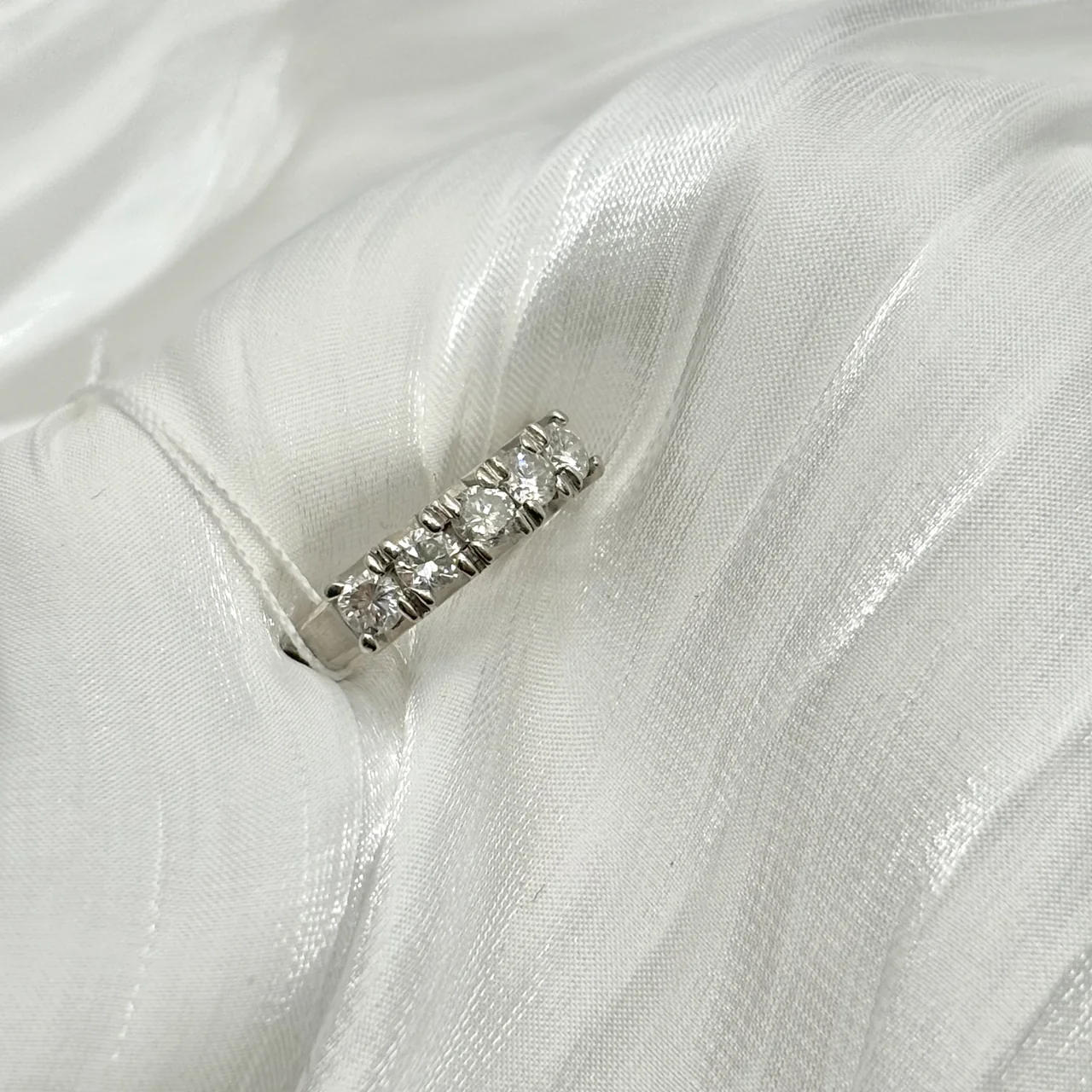 PT850 DIAMOND RING FD0.93CT 4.8G view 3
