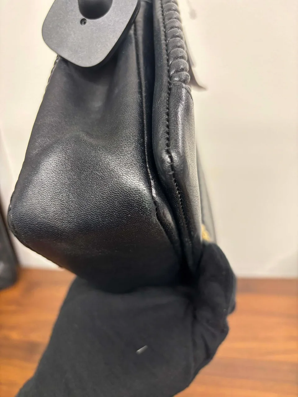 CN-1 ICAICA78 CHANEL CHEVRON PLEATED FLAP - BLACK view 5