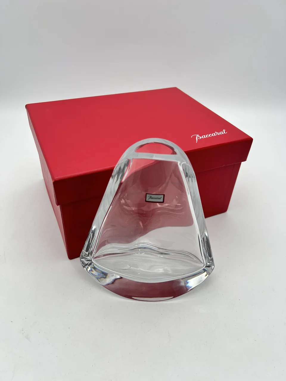 BACCARAT VASE