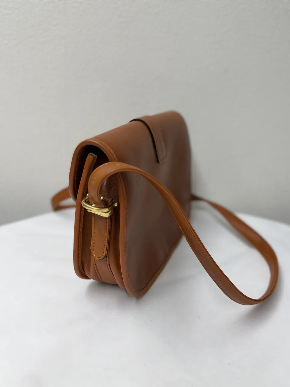 CELINE SHOULDER BAG (BROWN) view 3
