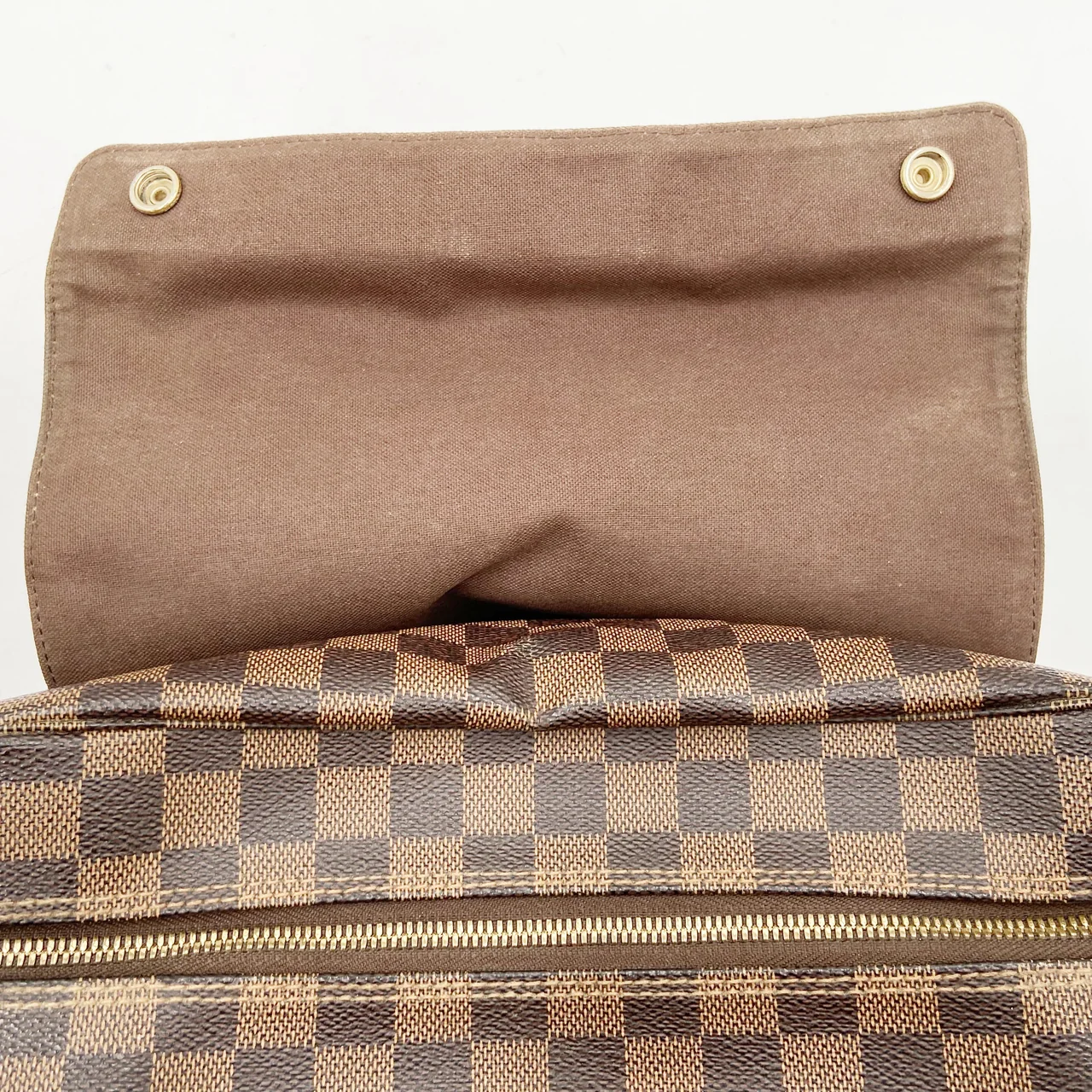 LV DAMIER NAVIGLIO view 6