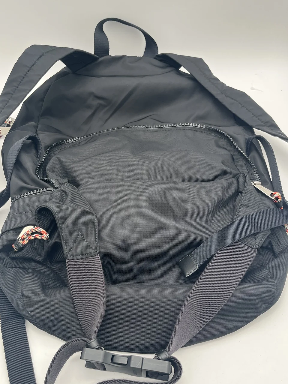 BURBERRY TWO-WAY BACKPACK (BLACK) view 8