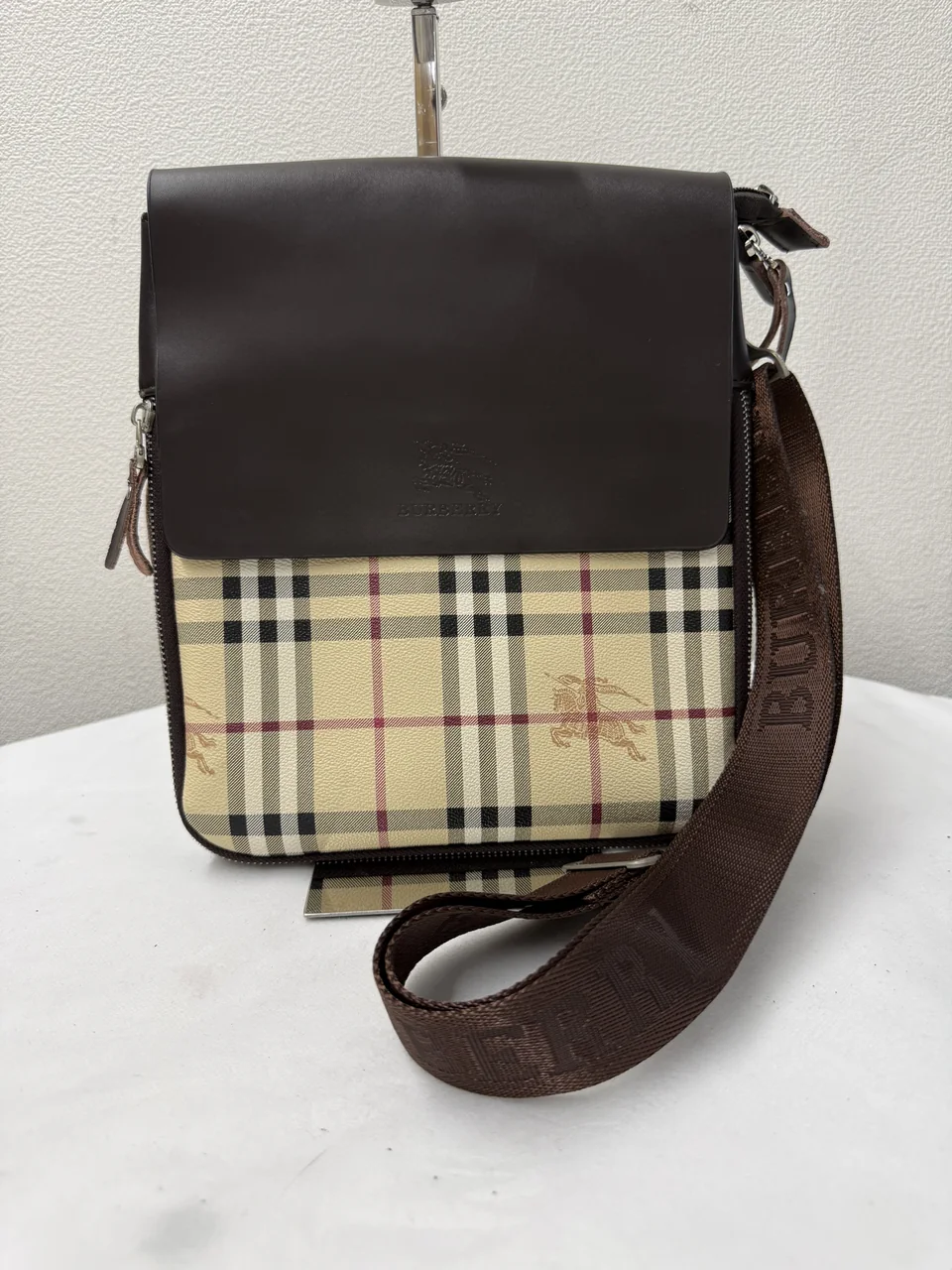 BURBERRY SHOULDER BAG
