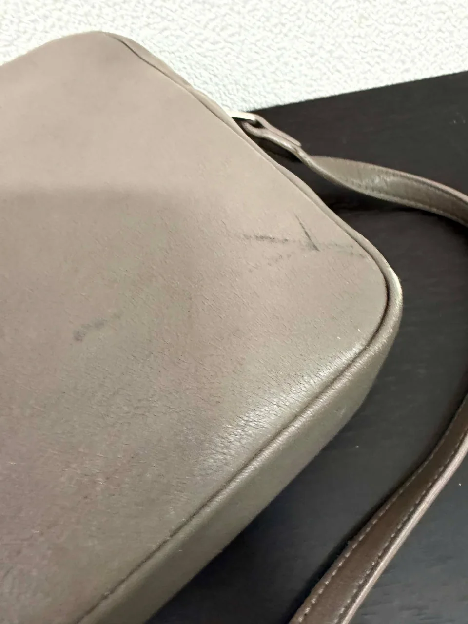 SAINT LAURENT CAMERA BAG view 3