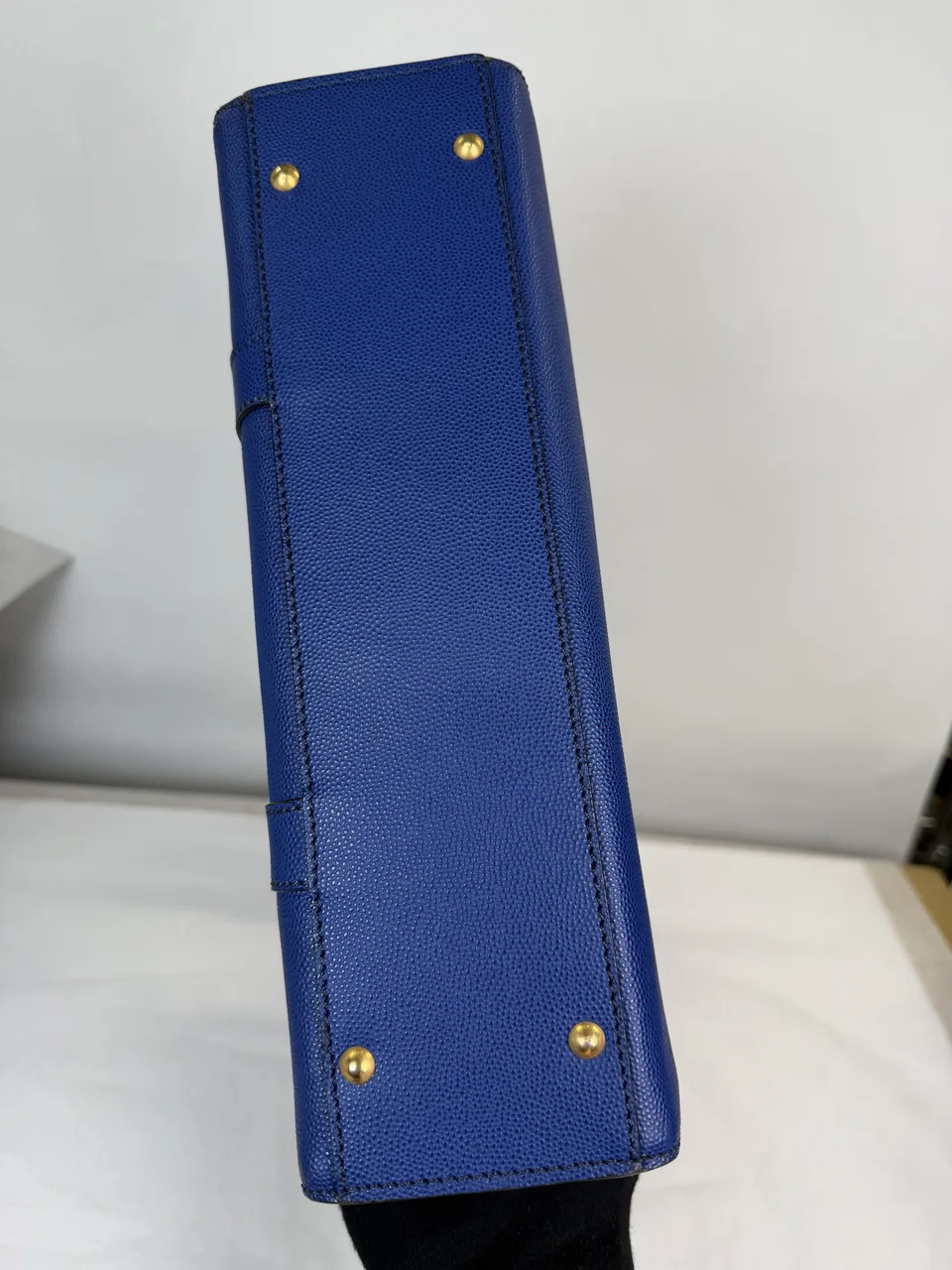 CELINE TRIOMPHE HANDBAG (BLUE) view 6