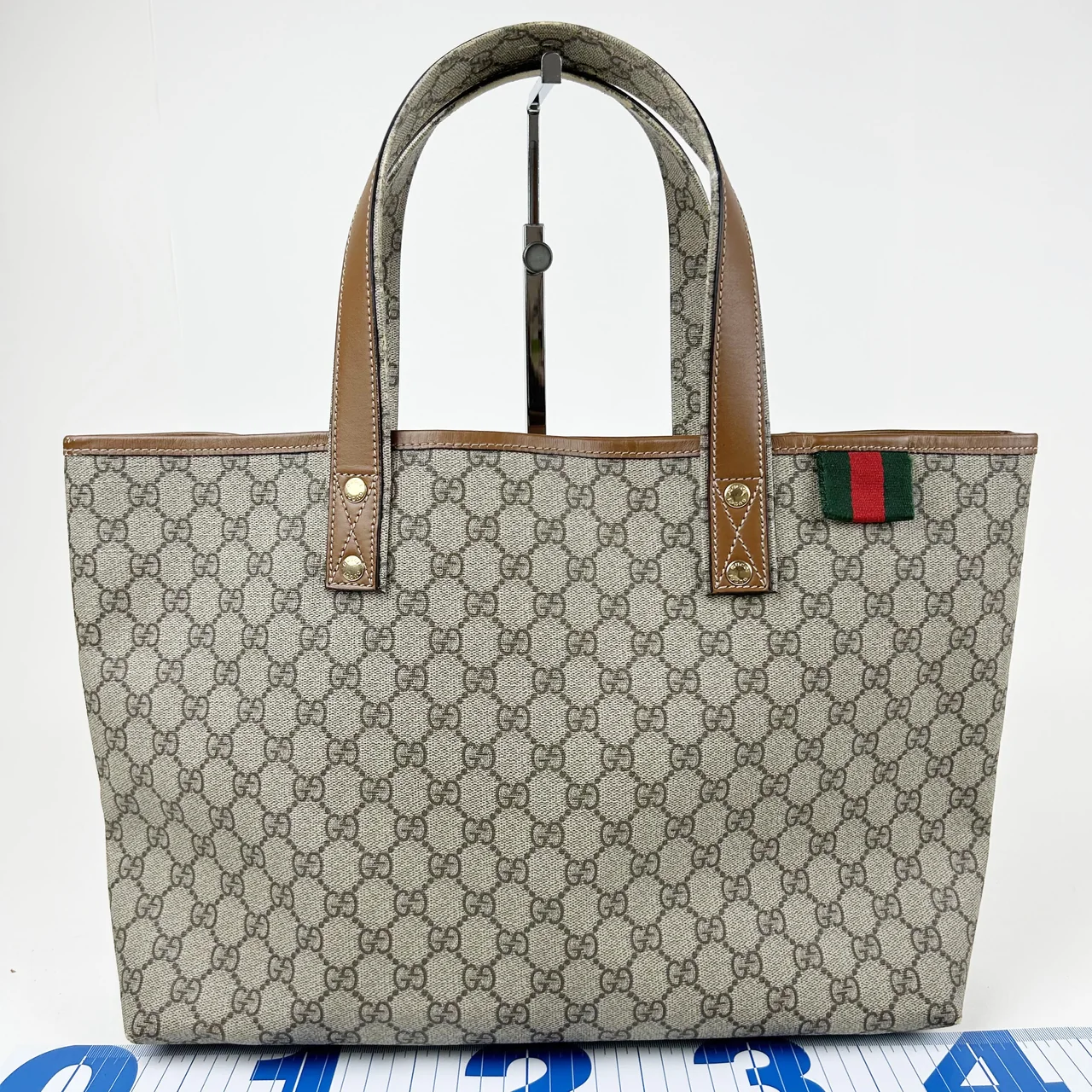 GUCCI GG SUPREME TOTE BAG