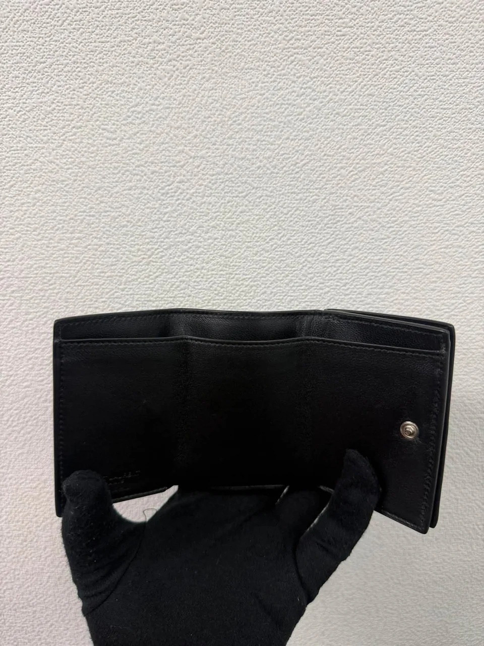 SAINT LAURENT TINY WALLET (BLACK) view 2