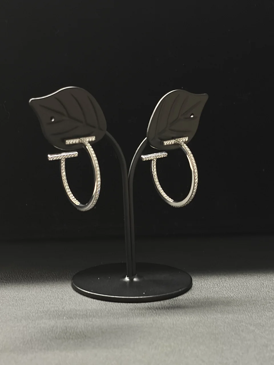 750 TIFFANY&CO. T-WIRE HOOP EARRINGS 5.5G