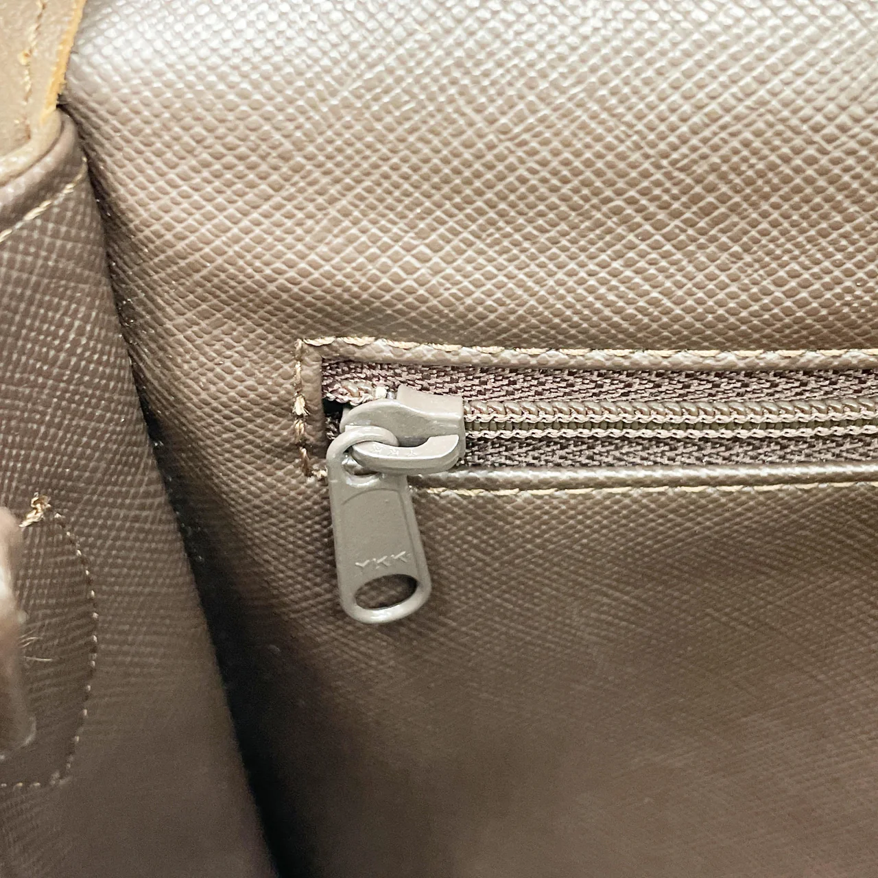 BURBERRY SHOULDER BAG view 10
