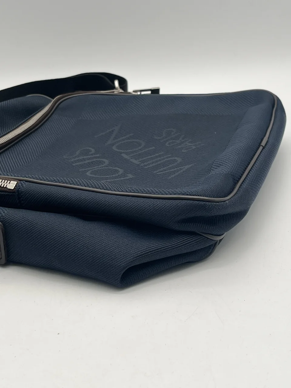 LV DAMIER JEANT PILOT view 9
