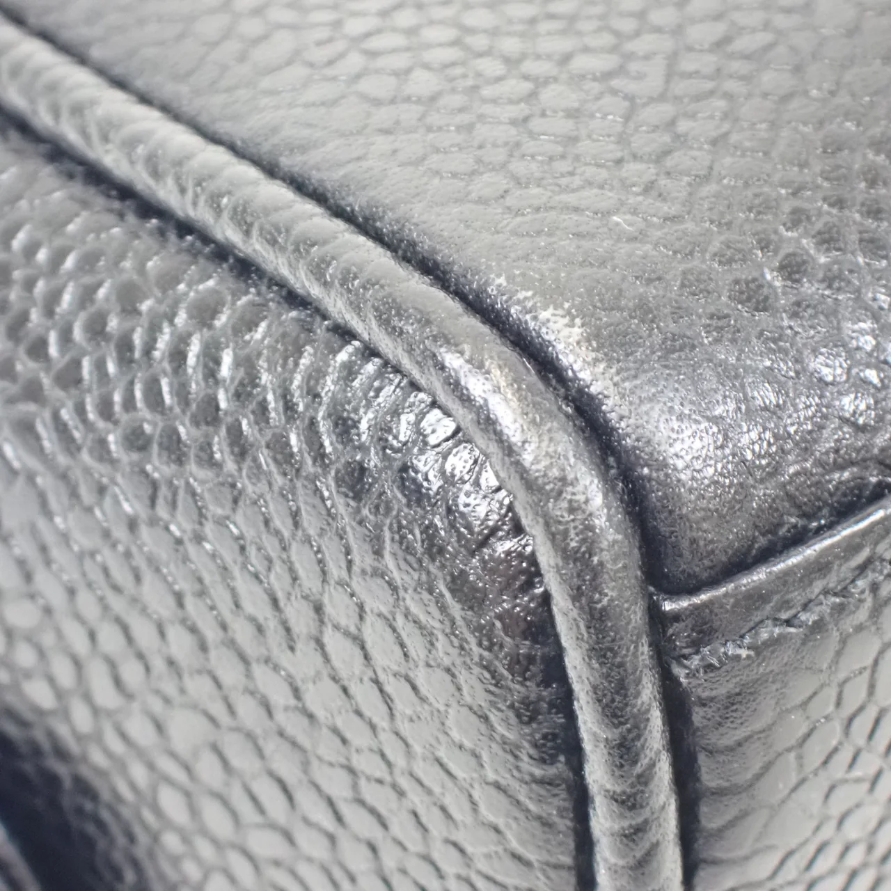 CHANEL CAVIAR POUCH view 7
