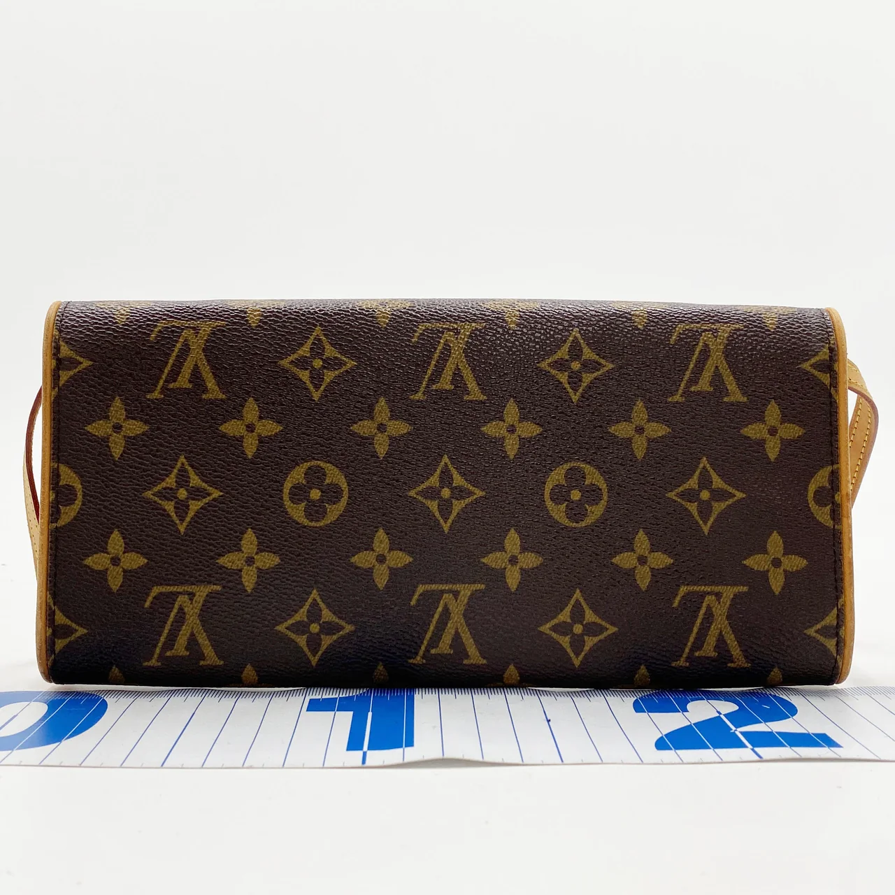 LV MONOGRAM POCHETTE TWIN GM hover