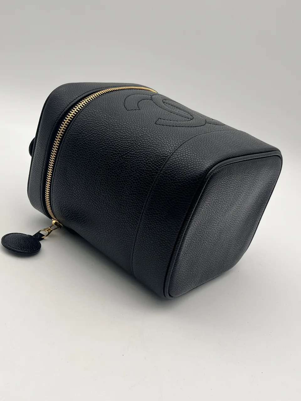 CHANEL CAVIAR COCO MARK VANITY view 4