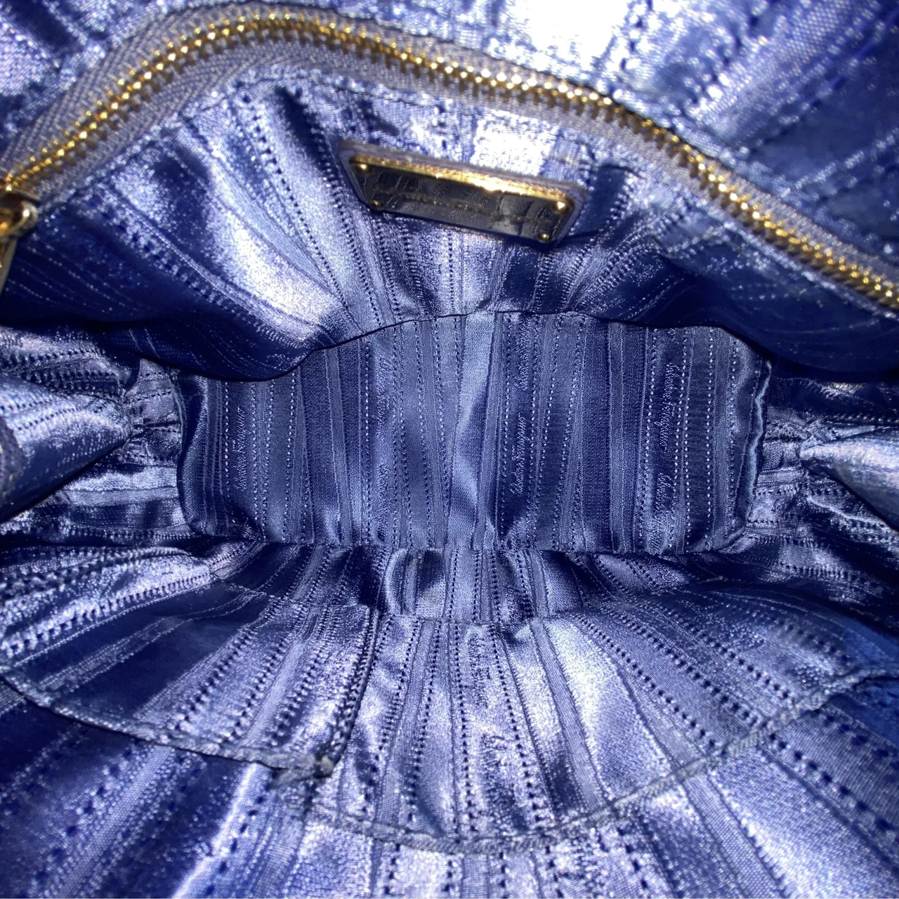 SALVATORE FERRAGAMO GANCINI TWO-WAY BAG (BLUE) view 5