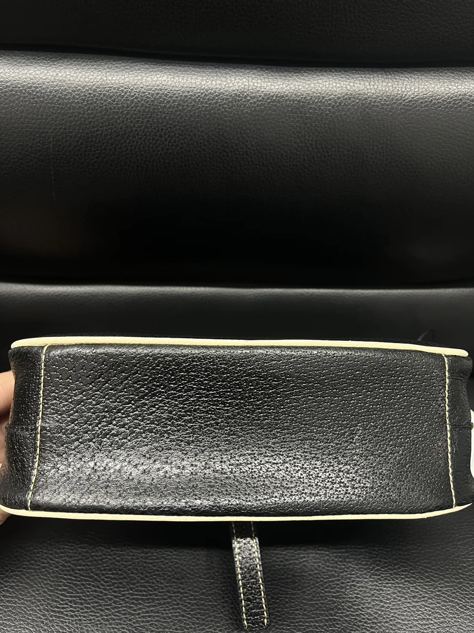 PRADA SHOULDER BAG (BLACK) photo 3