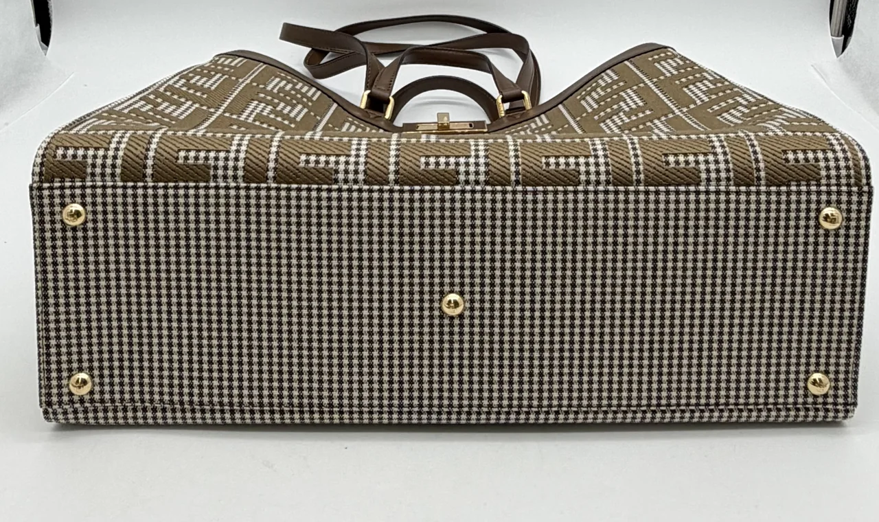 FENDI ZUCCA PEEK-A-BOO (BROWN) view 5