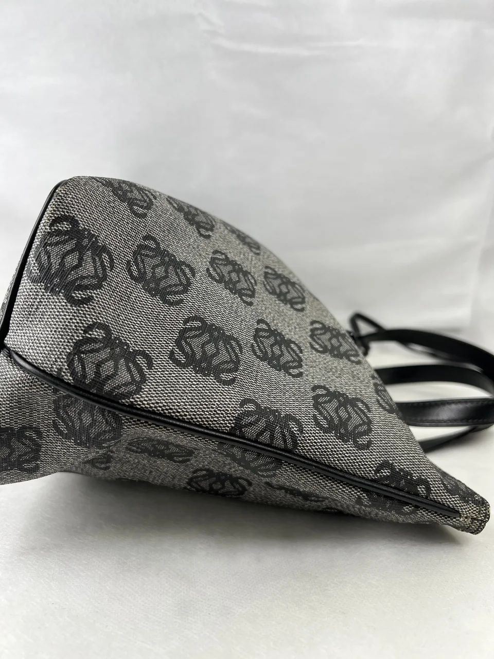LOEWE ANAGRAM HANDBAG view 7