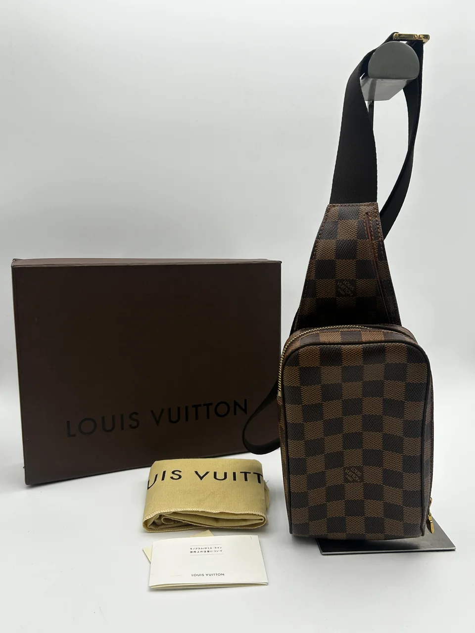 LV DAMIER GERONIMOS view 2