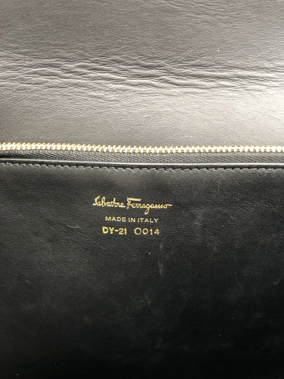 SALVATORE FERRAGAMO SHOULDER BAG view 7