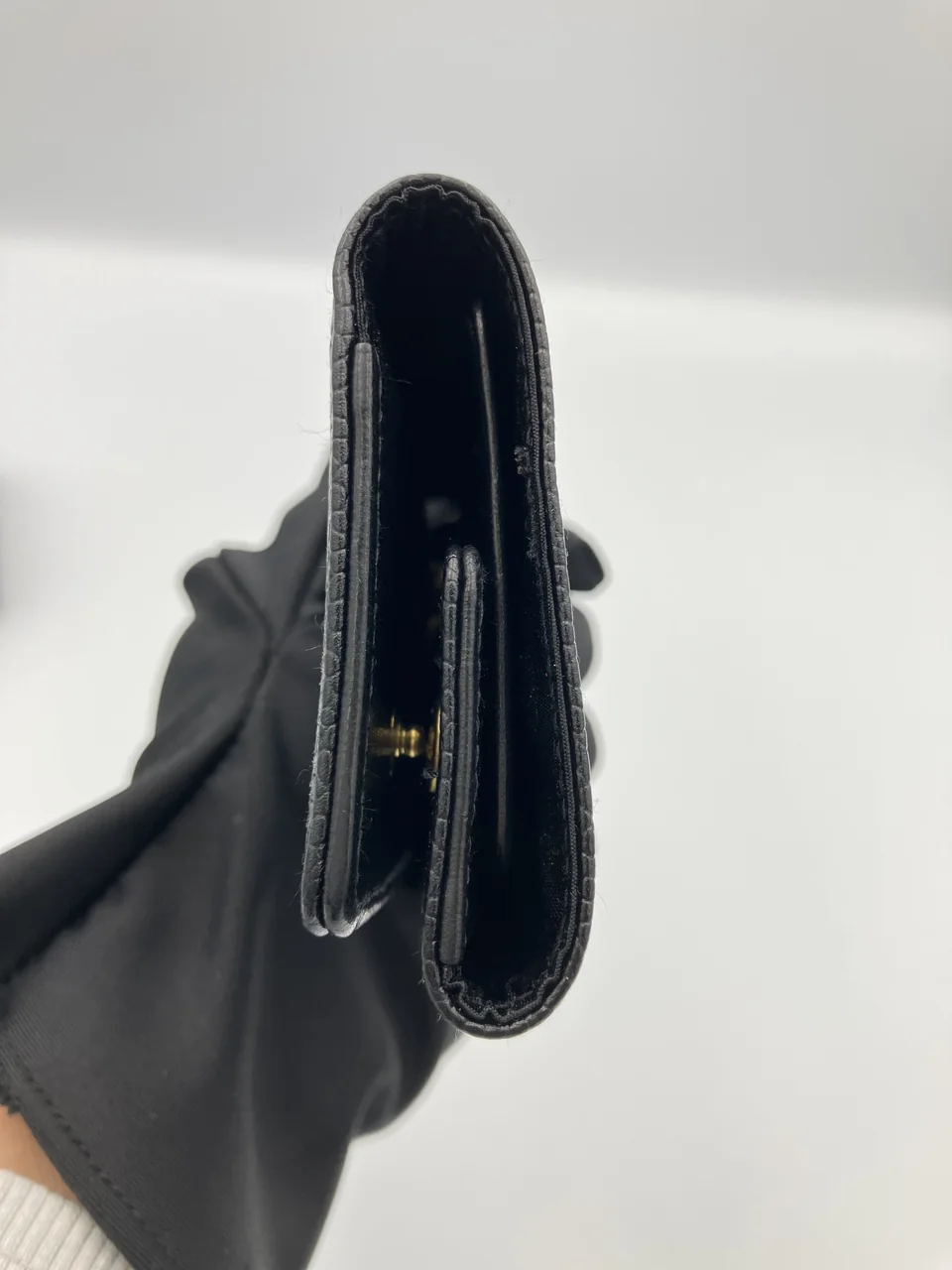 CHANEL CAVIAR KEY CASE view 7