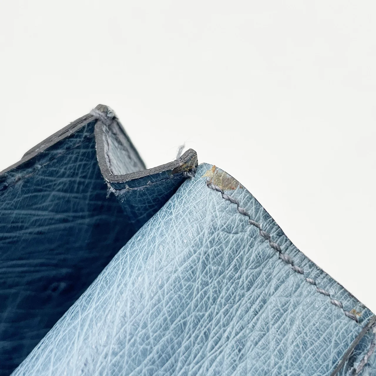 HERMES BIFOLD WALLET (OSTRICH) view 4