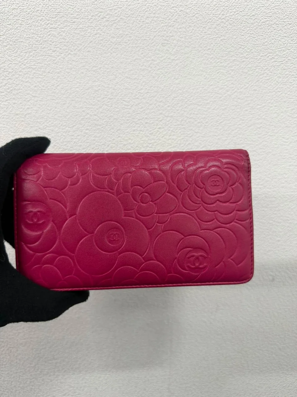 CHANEL CAMELIA LONG WALLET (16 SERIAL CODE)