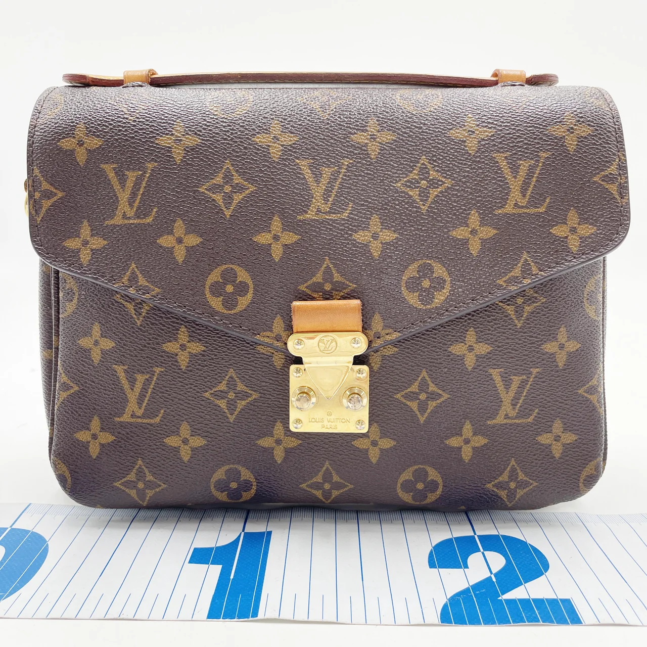 LV MONOGRAM POCHETTE METIS MM