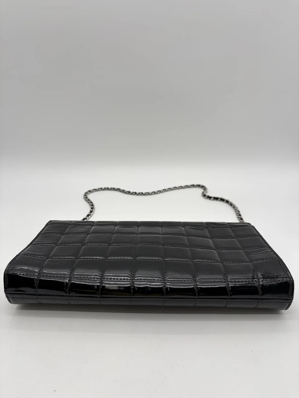 CHANEL CHOCO BAR view 5