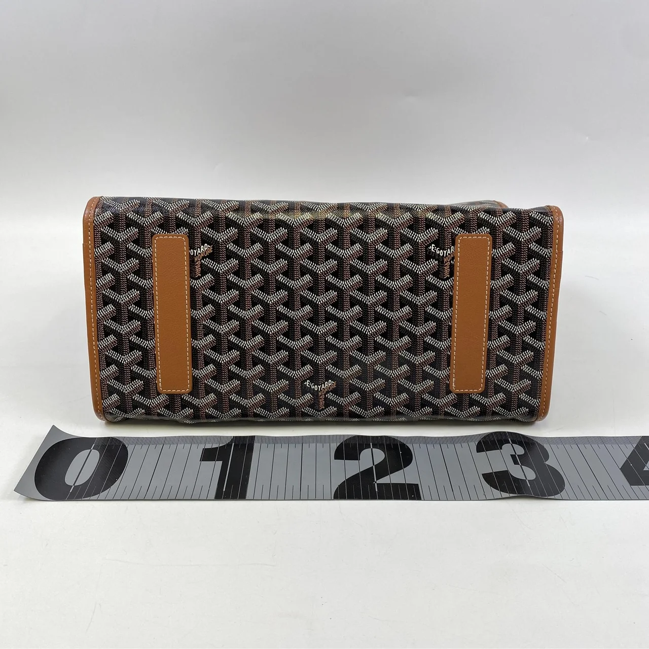 GOYARD SAINT LEGER view 6